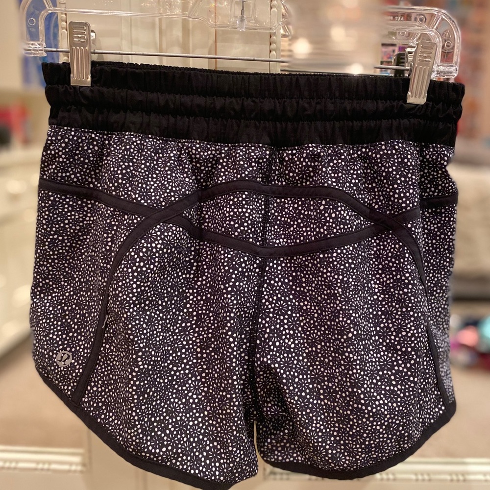 Lululemon Tracker Short 4”